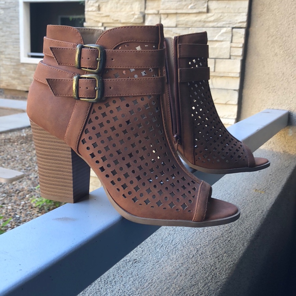 BRASH Block Heel Booties